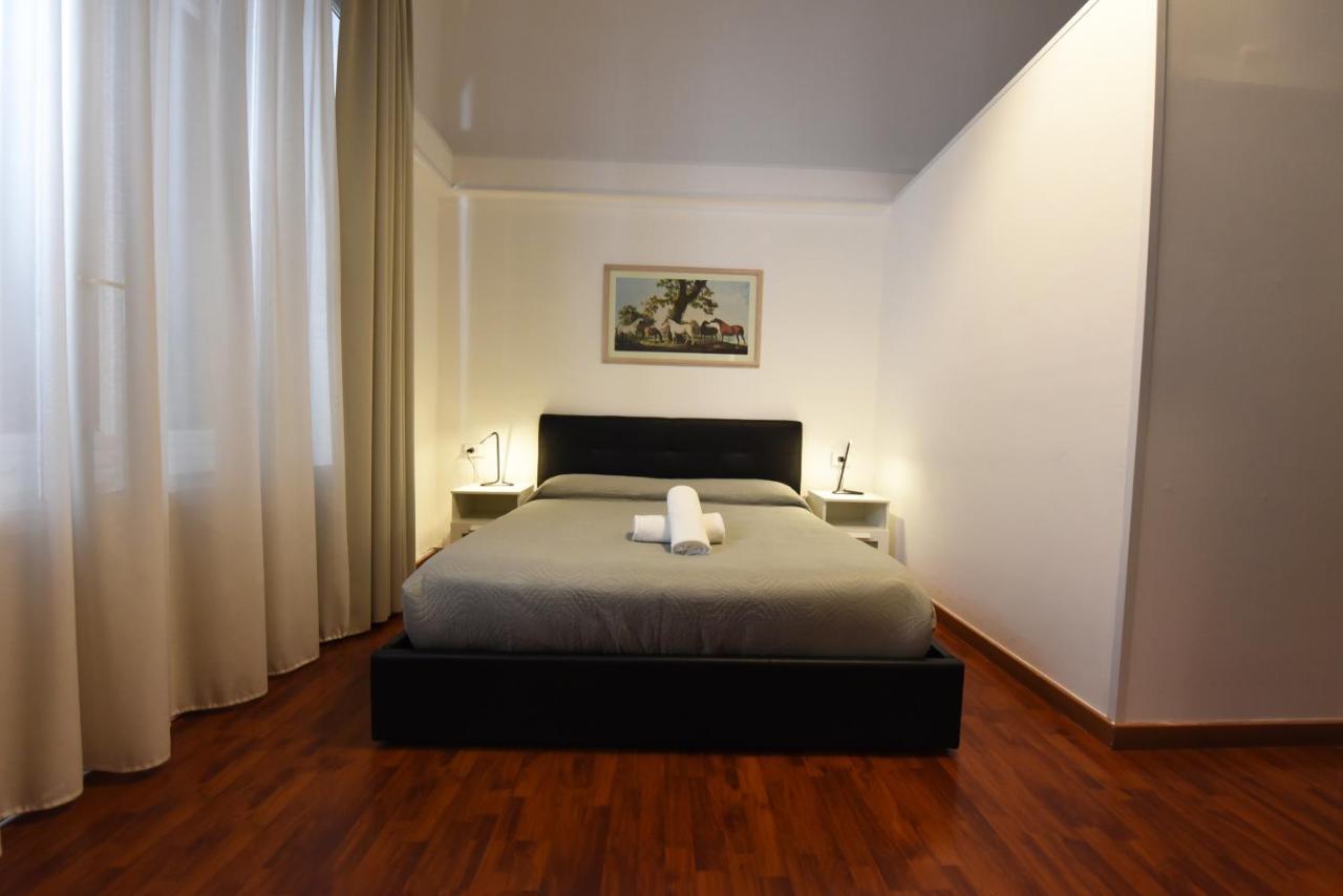 Maison Toledo 210 Naples Exterior photo